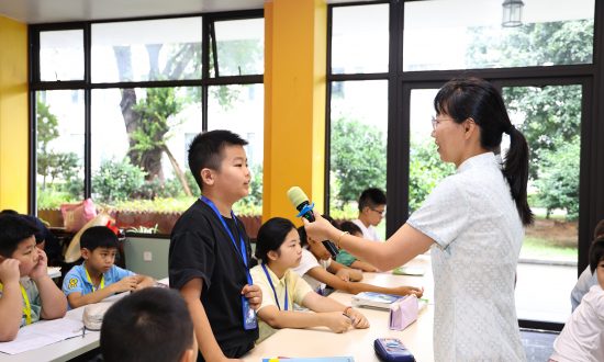 合兴“小候鸟”暑假爱心托班暖心启航