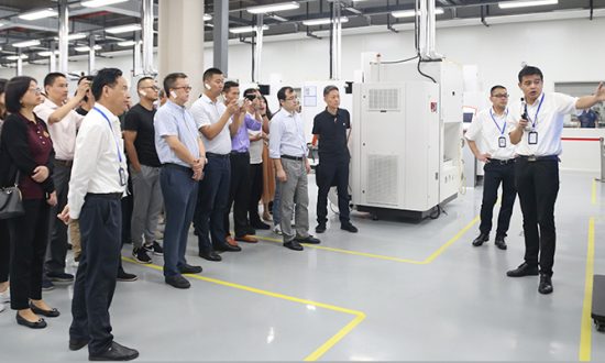 全省振兴实体经济财政专项激励政策实施现场会在乐清举行 合兴作为会场之一